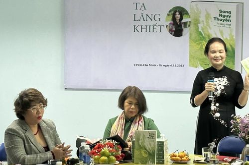 Lịch sử châu Âu qua tiểu thuyết của một nhà văn gốc Trung Quốc