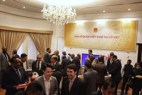 Đại sứ quán Việt Nam tại Kuwait kỷ niệm 36 năm UNESCO vinh danh Chủ tịch Hồ Chí Minh