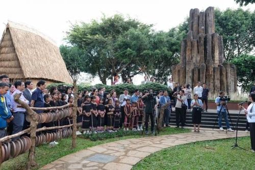 Hấp dẫn không gian trưng bày 'Thiên đường Tây Nguyên-Gia Lai'