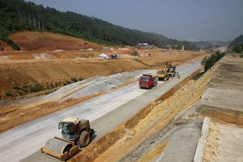 Đẩy nhanh tiến độ dự án kết nối giao thông các tỉnh miền núi phía Bắc