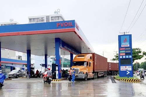 Giảm 50% thuế môi trường với xăng dầu - Giải pháp thiết thực để phục hồi kinh tế
