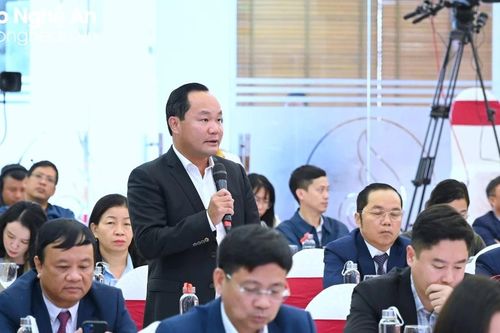 Giám đốc Sở Tài nguyên và Môi trường giải trình về trách nhiệm trong cấp Giấy chứng nhận quyền sử dụng đất