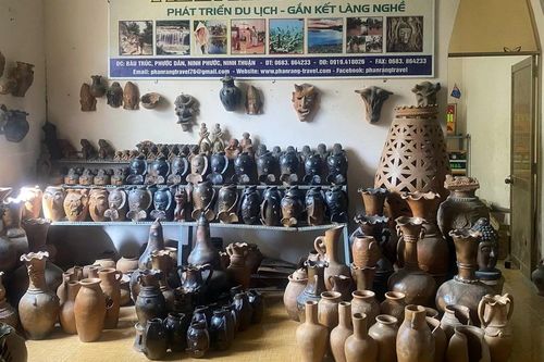 Bảo tồn, phát triển nghệ thuật Gốm Chăm gắn với du lịch cộng đồng