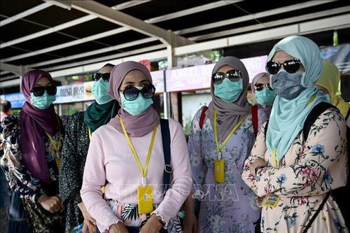 Indonesia kêu gọi người dân đeo khẩu trang phòng bệnh hô hấp