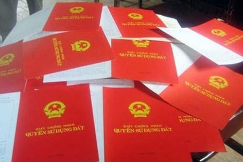 Lừa đảo cấp sổ đỏ ở khu vực lòng sông Hồng