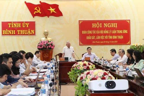 Đoàn công tác Hội đồng Lý luận Trung ương làm việc với tỉnh Bình Thuận