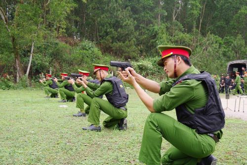 Đề xuất 6 trường hợp nổ súng mà không cần cảnh báo trước