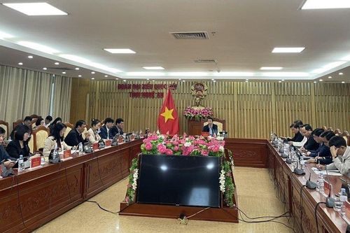 Nghệ An: Cần quan tâm xây dựng mô hình bán trú kiểu mới ở miền núi