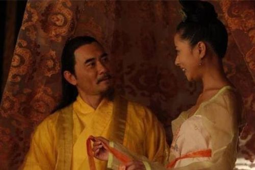 Cung nữ thời xưa phải 'tẩy rửa' trước khi vào cung? Cách xử lý không thua gì thái giám, bạn biết chưa?