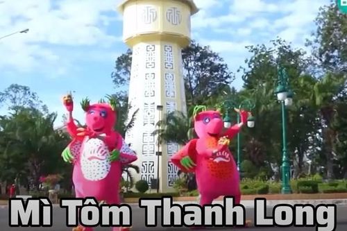 Điều gì khiến 'mì tôm thanh long' gây bão mạng?