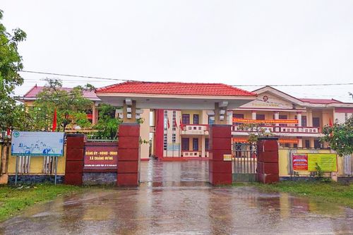 Phó Bí thư Đảng ủy xã đánh bạc tại nhà riêng