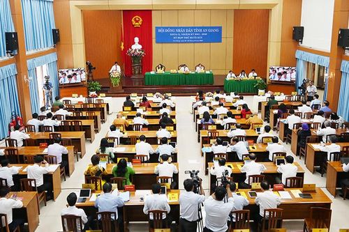 Khai mạc kỳ họp thứ 17, HĐND tỉnh An Giang khóa X (nhiệm kỳ 2021 – 2026)