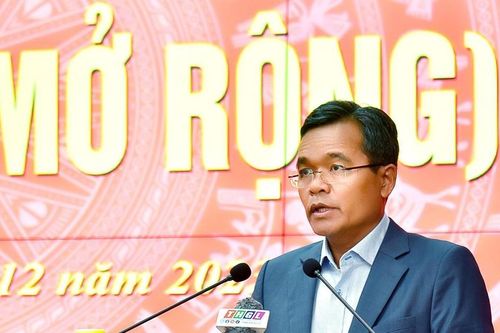 Bí thư Tỉnh ủy Hồ Văn Niên: Phấn đấu hoàn thành thắng lợi các chỉ tiêu, nhiệm vụ năm 2024