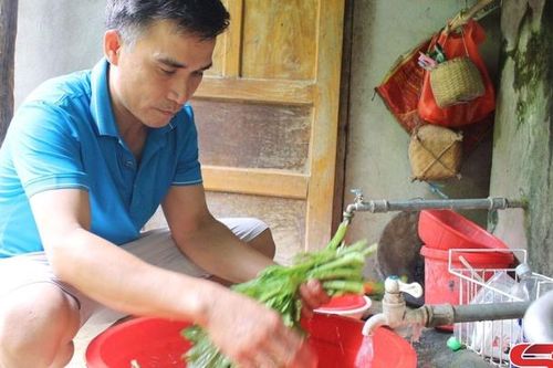 Tập trung xây dựng các công trình nước sinh hoạt cho đồng bào dân tộc thiểu số