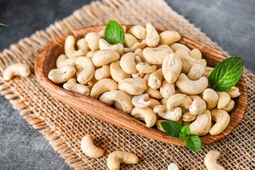 11 tháng, xuất khẩu hạt điều thu về hơn 3,3 tỷ USD