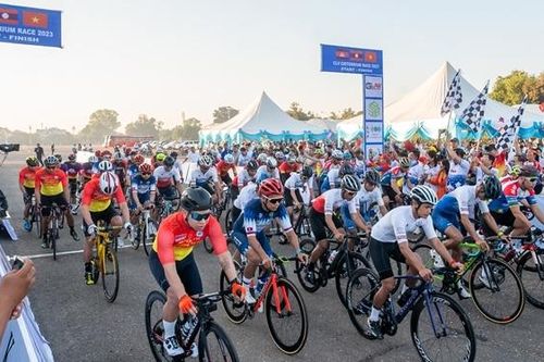 Quốc hội Lào tổ chức giải đua xe đạp hữu nghị ba nước Campuchia-Lào-Việt Nam