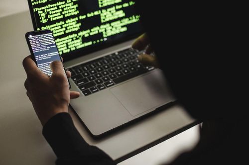 Cảnh báo mánh khóe mới đánh cắp dữ liệu từ iPhone