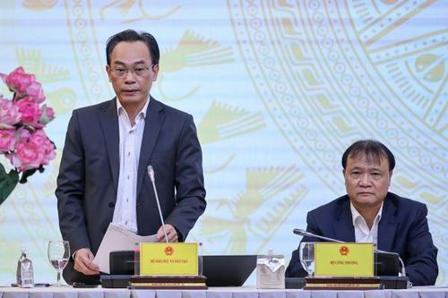 Thứ trưởng Bộ GD&ĐT nói về vụ cô trò vây nhau bằng dép ở Tuyên Quang