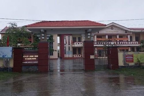 Nhiều cán bộ xã bị bắt khi đang 'sát phạt' tại nhà Phó Bí thư Đảng ủy xã