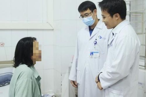 Cứu sống một phụ nữ nước ngoài bị tai nạn nguy kịch