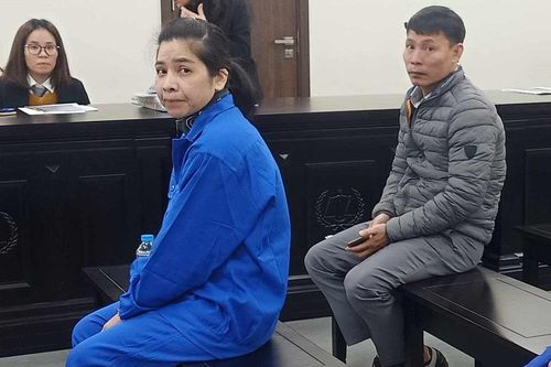 Dụ người dân làm sổ đỏ đất lòng sông để chiếm đoạt nhiều tỉ đồng