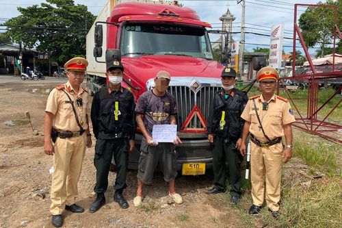 Ngăn chặn tài xế sử dụng ma túy: Cần bền bỉ, kiên trì