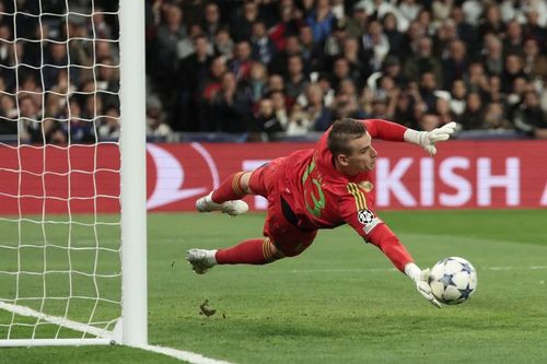 Real Madrid: Cuộc chiến của Lunin
