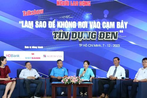 Công nhân bị áp lực vì 'tín dụng đen'