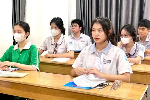 Tránh 'bẫy' luyện thi đánh giá năng lực