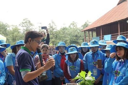Hơn 200 Tổng phụ trách Đội và học sinh tham gia hành trình bảo vệ môi trường