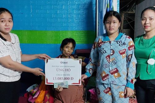 Bạn đọc tiếp tục hỗ trợ bé gái 14 tuổi chăm mẹ ung thư ở Cần Thơ