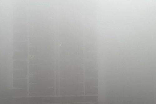 Khu vực Bắc Bộ xuất hiện sương mù, nhiều phương tiện bị hạn chế tầm nhìn