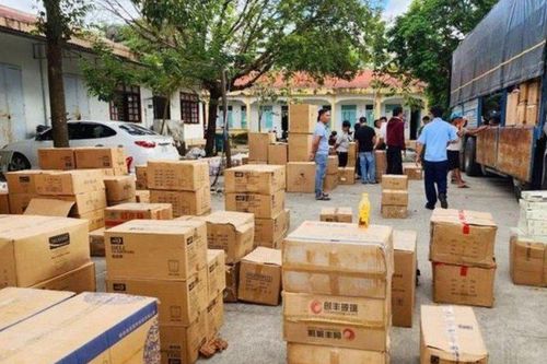 Bắt giữ lô hàng lậu số lượng lớn tại tỉnh Kon Tum