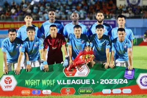 Cầu thủ CLB Khánh Hòa đình công vì đội bóng nợ lương, thưởng