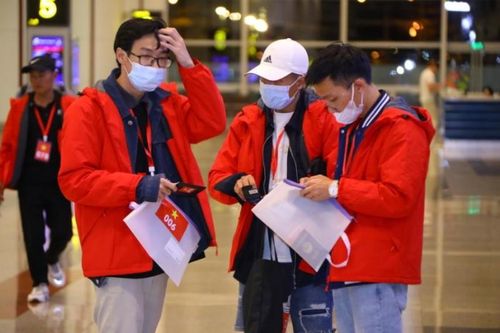 Công dân thận trọng lời mời chào ra nước ngoài làm 'việc nhẹ lương cao'