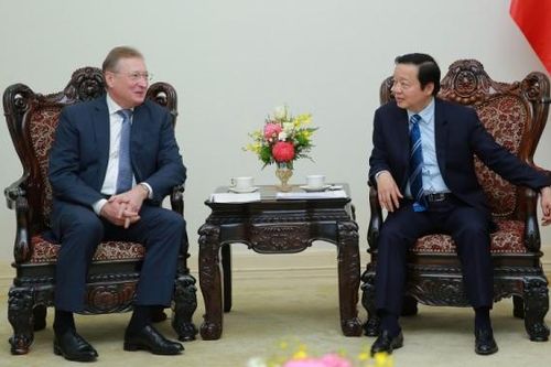 Việt Nam và Tập đoàn dầu khí của Nga thúc đẩy các dự án mới trong lĩnh vực dầu khí, năng lượng