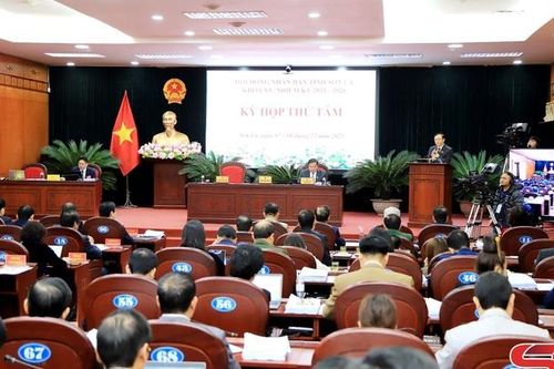 Khai mạc trọng thể Kỳ họp thứ tám, HĐND tỉnh khóa XV