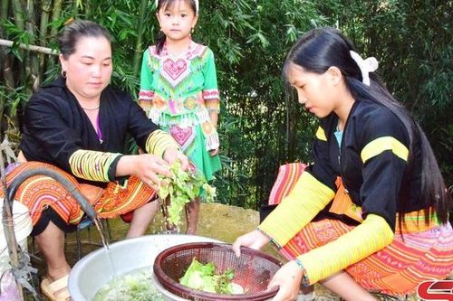 Pá Khoang thay đổi nếp nghĩ, cách làm