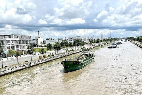 Hậu Giang: Tốc độ tăng trưởng kinh tế tiếp tục duy trì ở mức cao đạt 12,27%