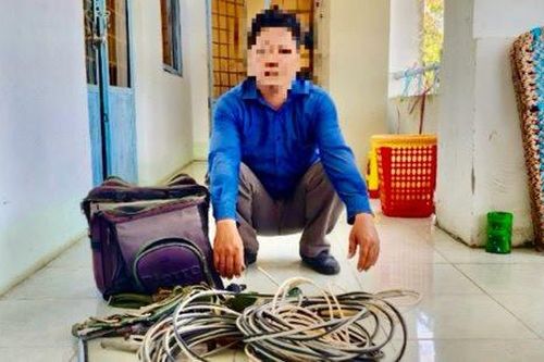 Bắt đối tượng trộm cắp tài sản