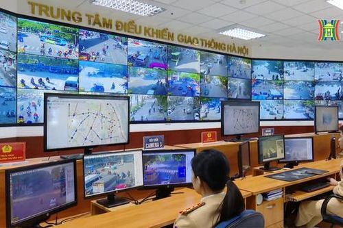 Hơn 600 camera giám sát giao thông 24/7