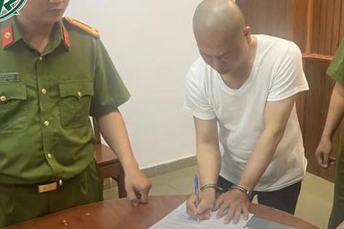 Bắt 'sư rởm' Thích Tâm Phúc vì lừa đảo phân lô, tách thửa