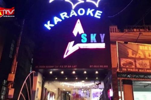 Án mạng do mâu thuẫn khi hát karaoke