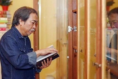 Người làm lệch nhịp thời gian