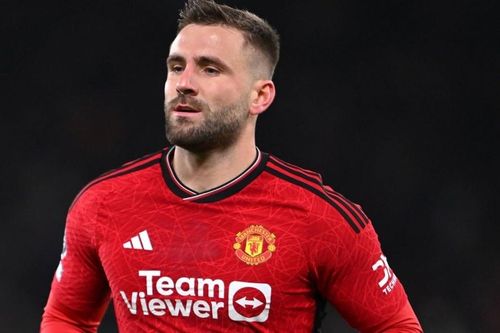 Thích bài đăng chê Rashford, Luke Shaw phải lên tiếng giải thích