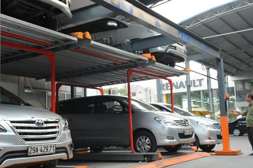Bãi đỗ xe công cộng: Hạ tầng giao thông hay công trình thương mại?