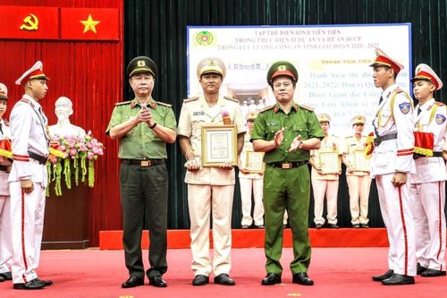 Giữ bình yên vùng cao Ba Bích