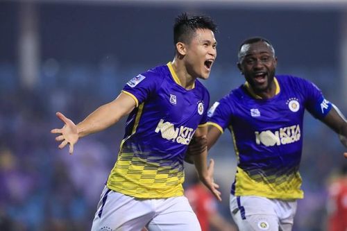 Thắng sốc Urawa Reds, Hà Nội FC được thưởng lớn