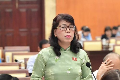 TPHCM ban hành chính sách đãi ngộ để tuyển dụng công chức, viên chức từ nguồn sinh viên tốt nghiệp xuất sắc