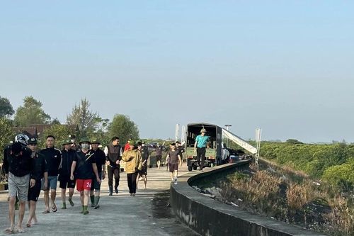 Truy tìm 2 phạm nhân trốn khỏi nơi giam giữ